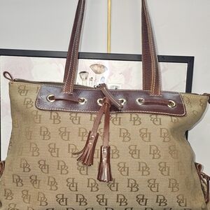 Dooney‎ Logo Canvas Lock  Double strap Tote/Satchel Bag Tan EUC